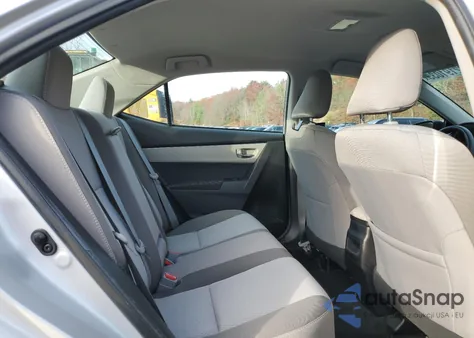 2018 Toyota Corolla L z USA, uszkodzony, nr VIN 2T1BURHE6JC032122